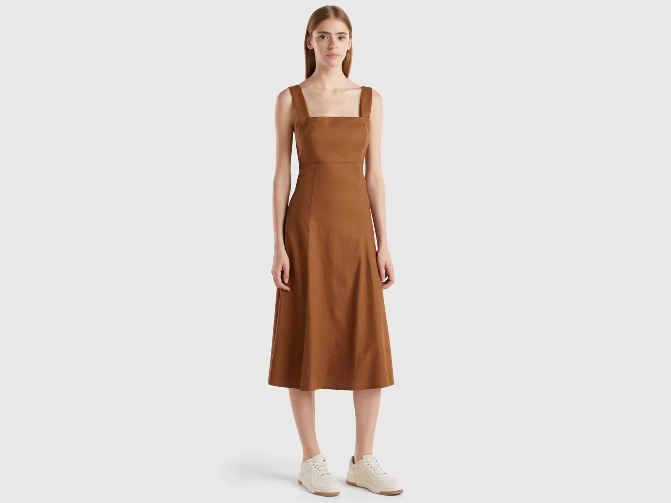 United Colors of Benetton Square-neck dress in linen blend