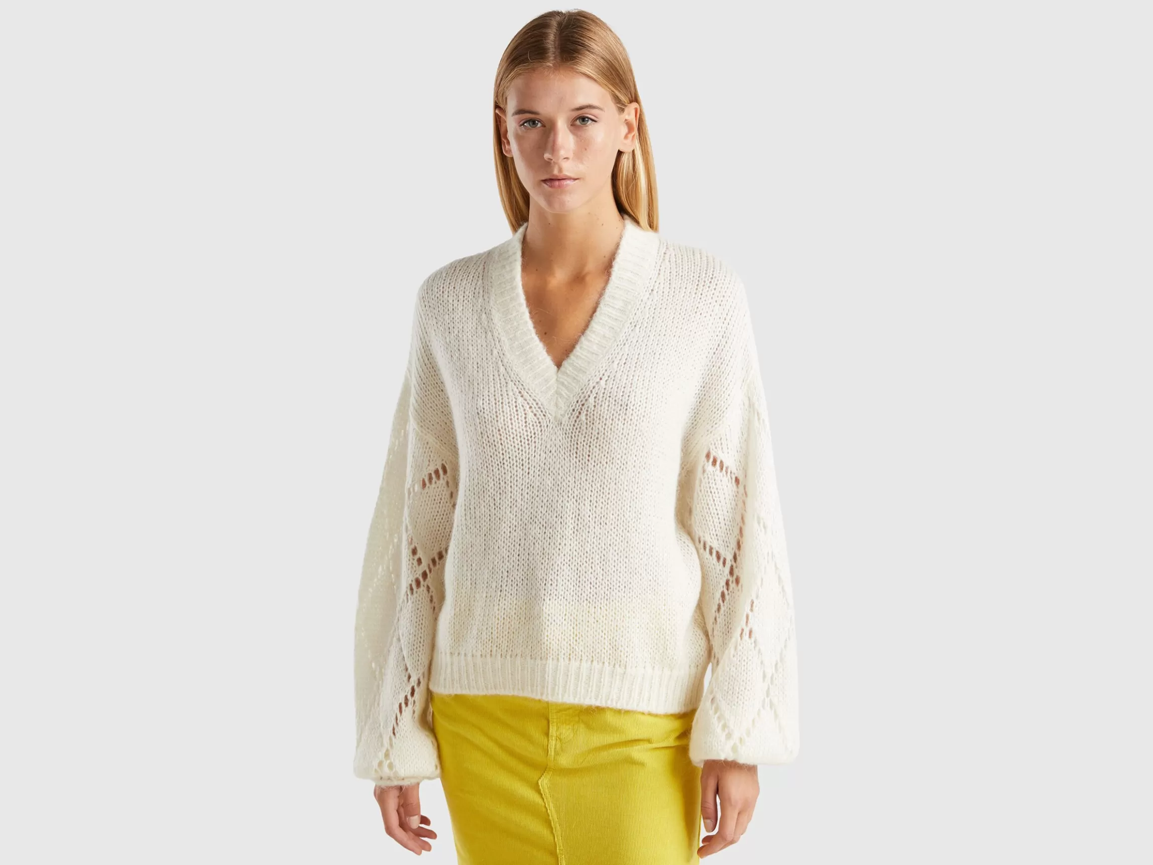 United Colors of Benetton Sweater with perforated sleeve