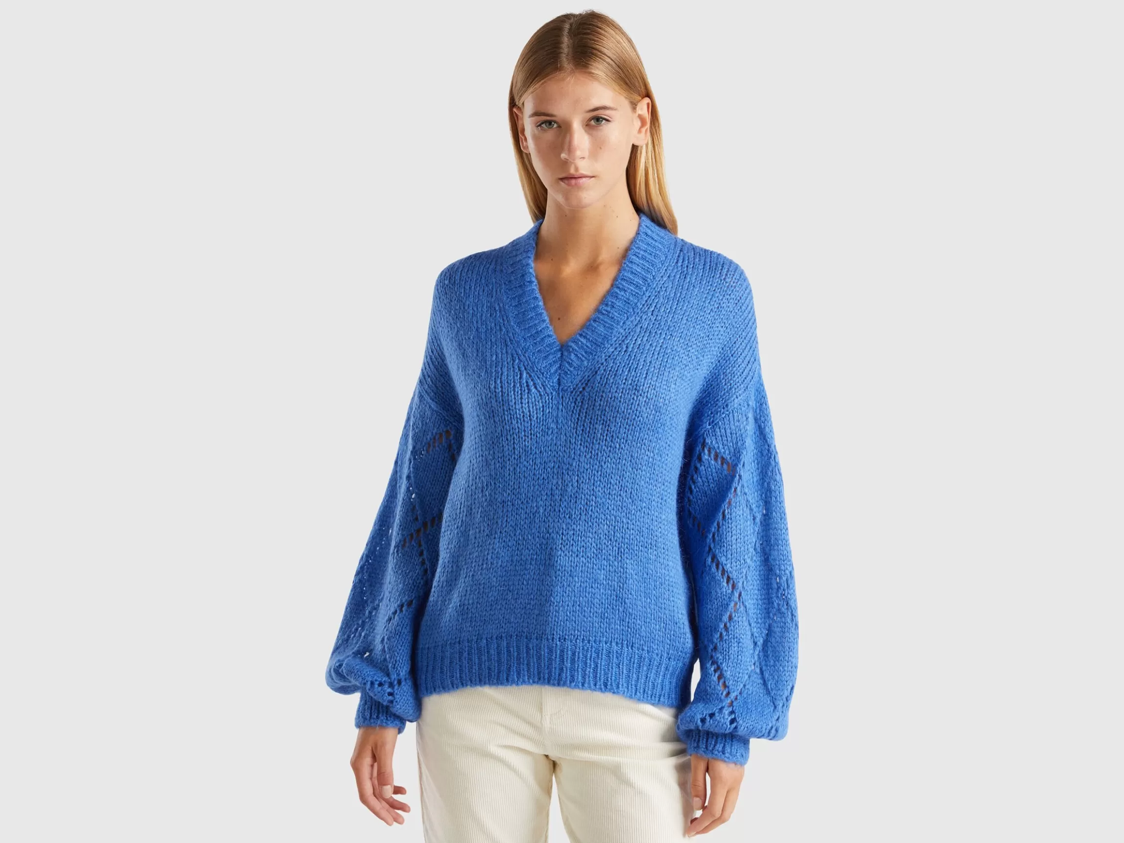 United Colors of Benetton Sweater with perforated sleeve