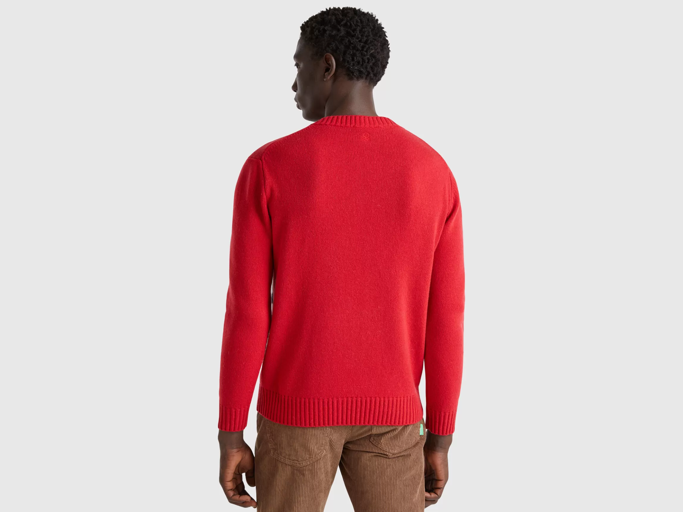 United Colors of Benetton Sweater with ski graphic