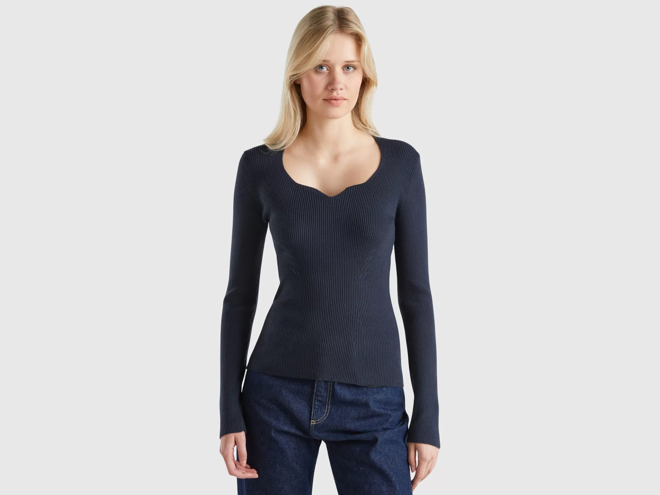 United Colors of Benetton Sweater with sweetheart neck