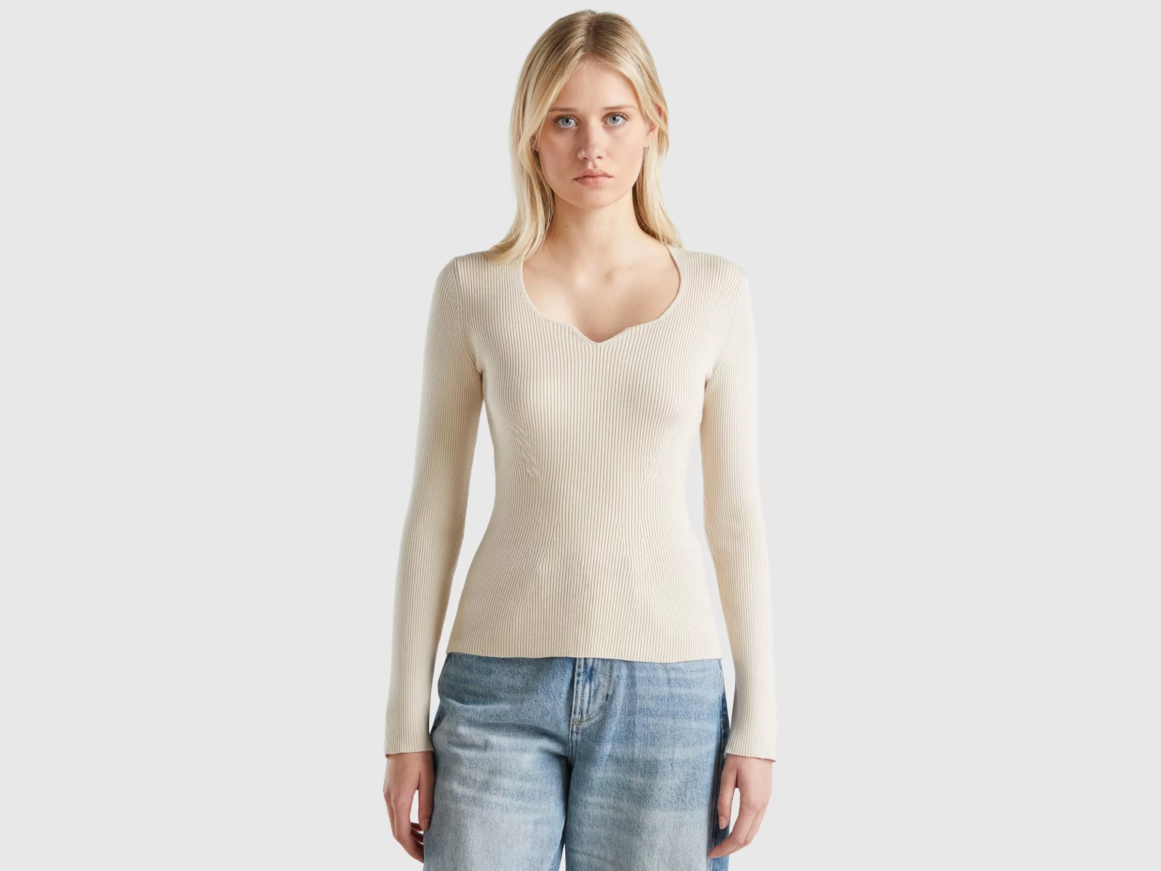 United Colors of Benetton Sweater with sweetheart neck