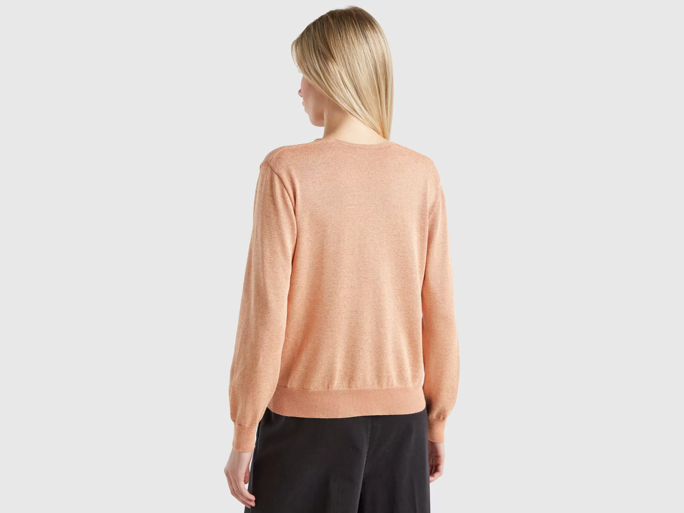 United Colors of Benetton Sweater with V-neck and lurex