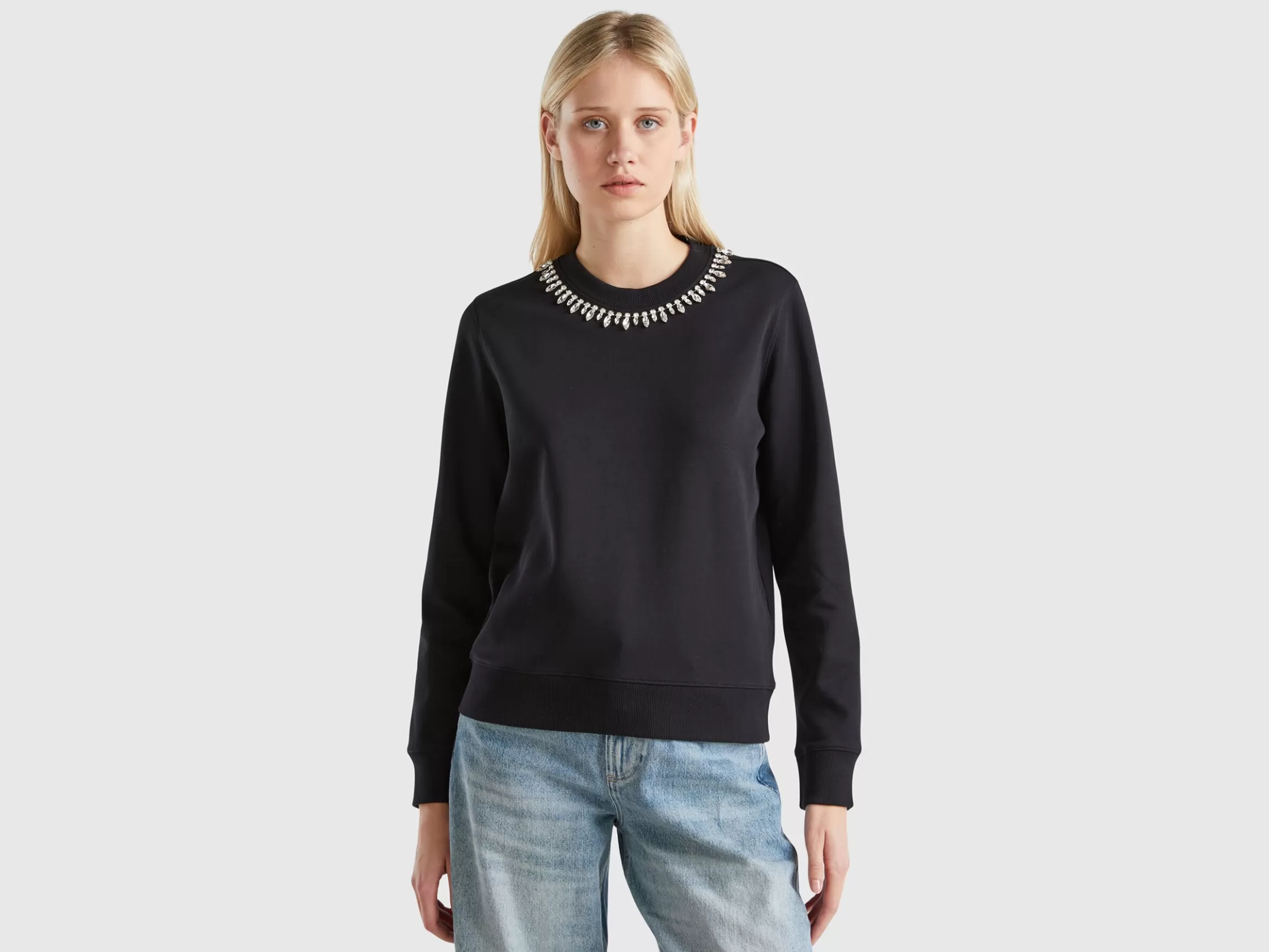 United Colors of Benetton Sweatshirt with jewel effect applique