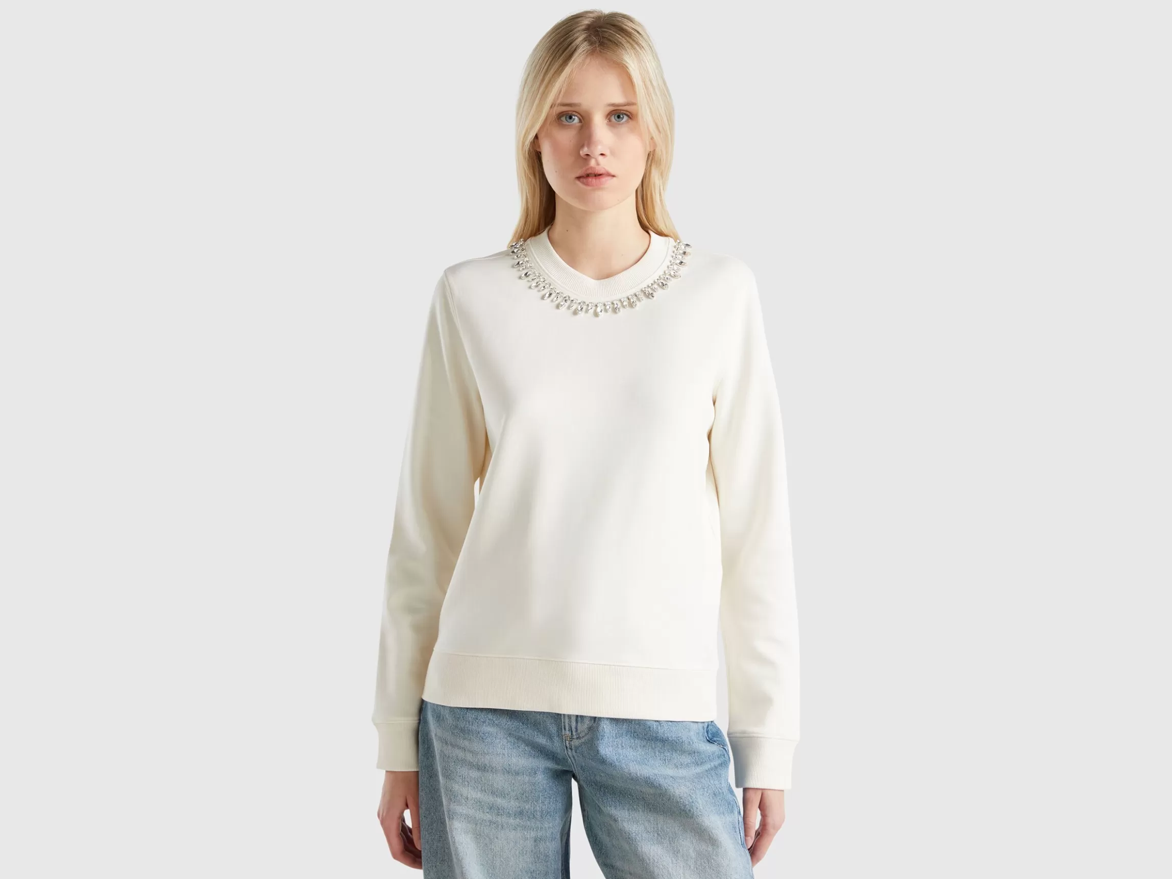 United Colors of Benetton Sweatshirt with jewel effect applique