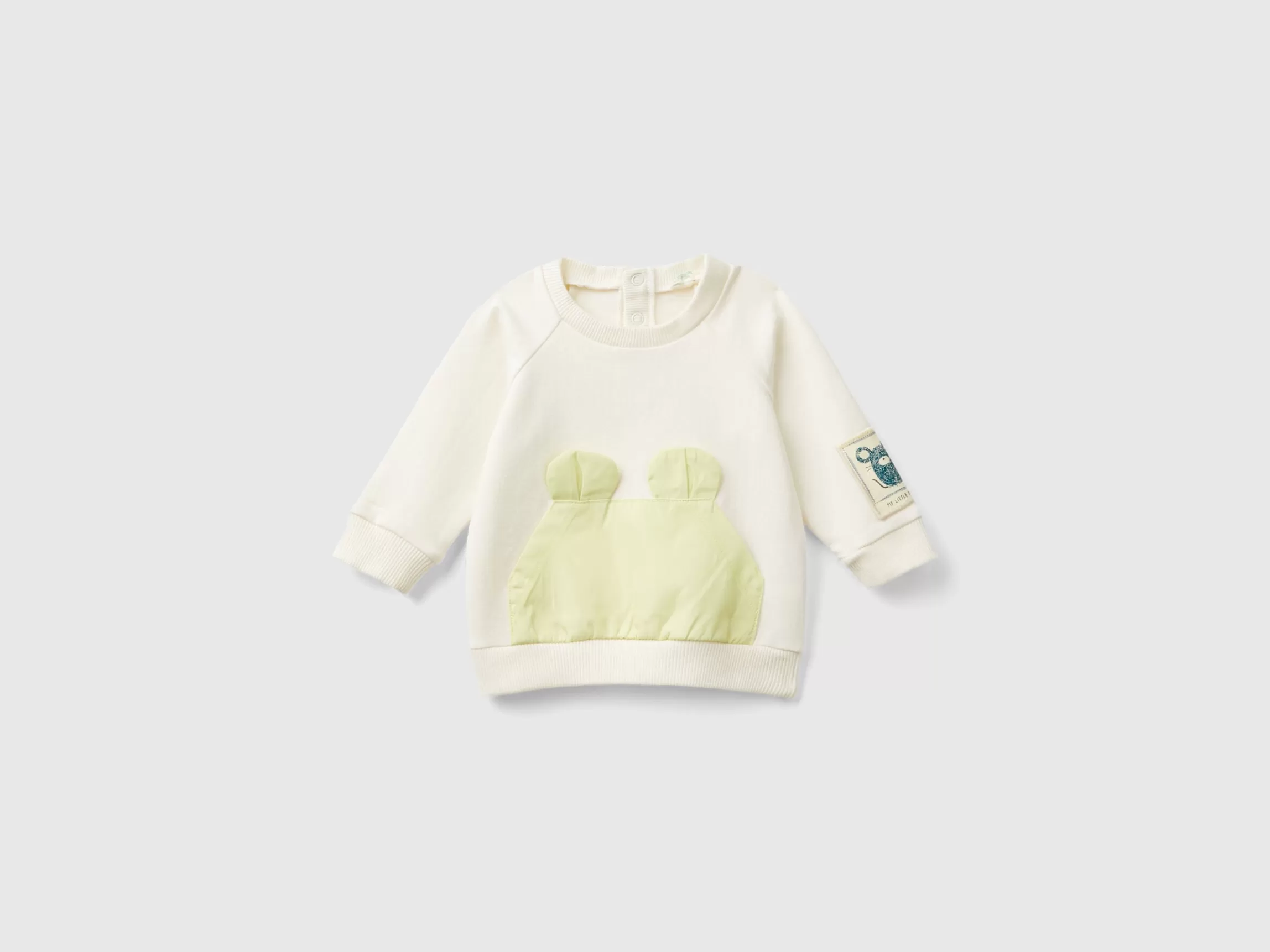 United Colors of Benetton Sweatshirt with pocket and applique