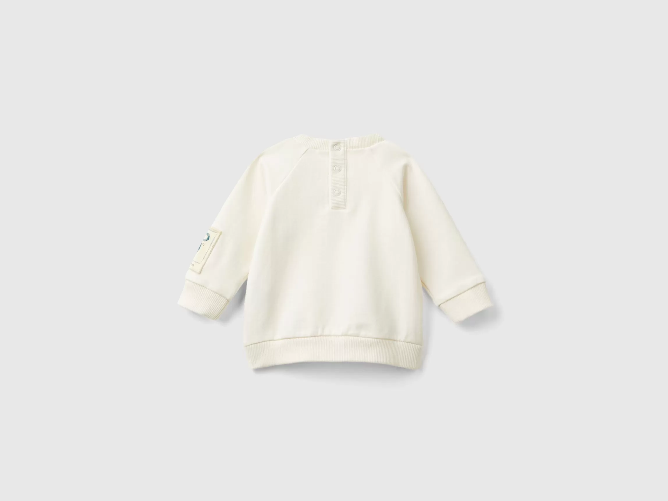 United Colors of Benetton Sweatshirt with pocket and applique