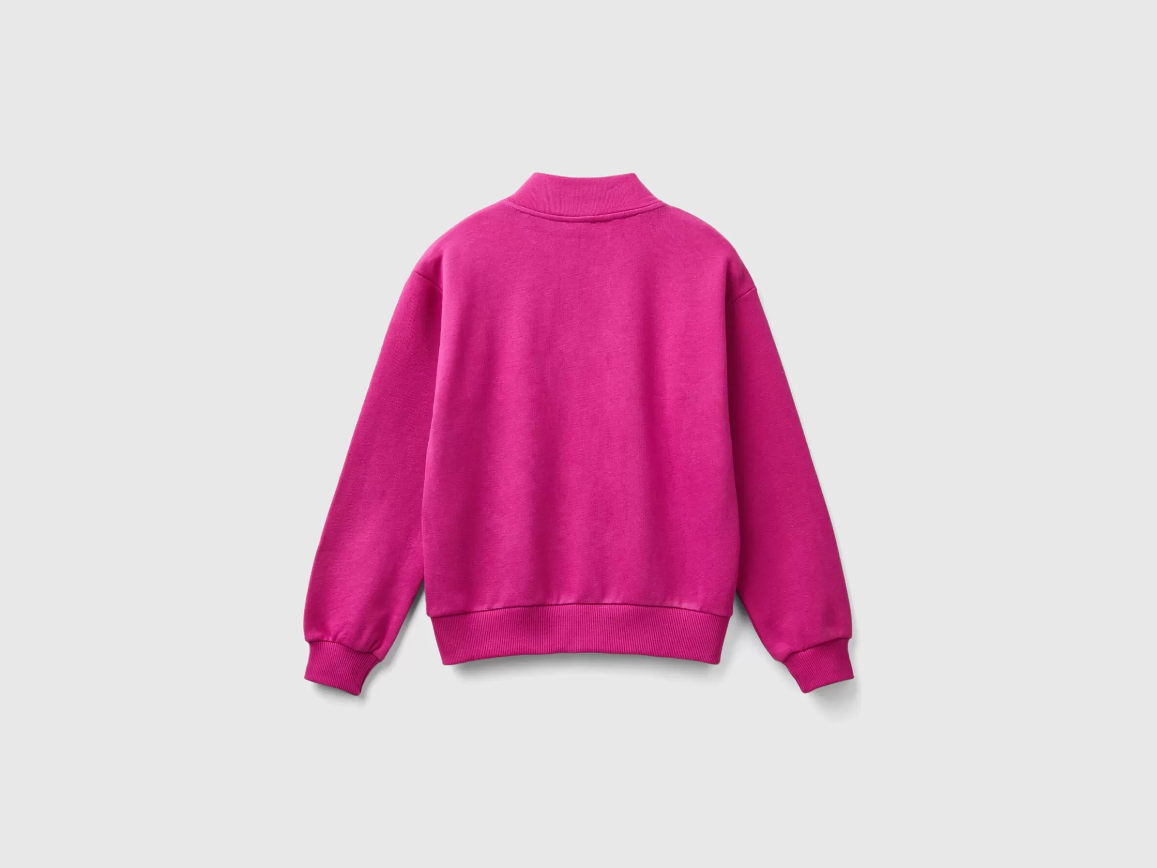 United Colors of Benetton Sweatshirt with zip and collar