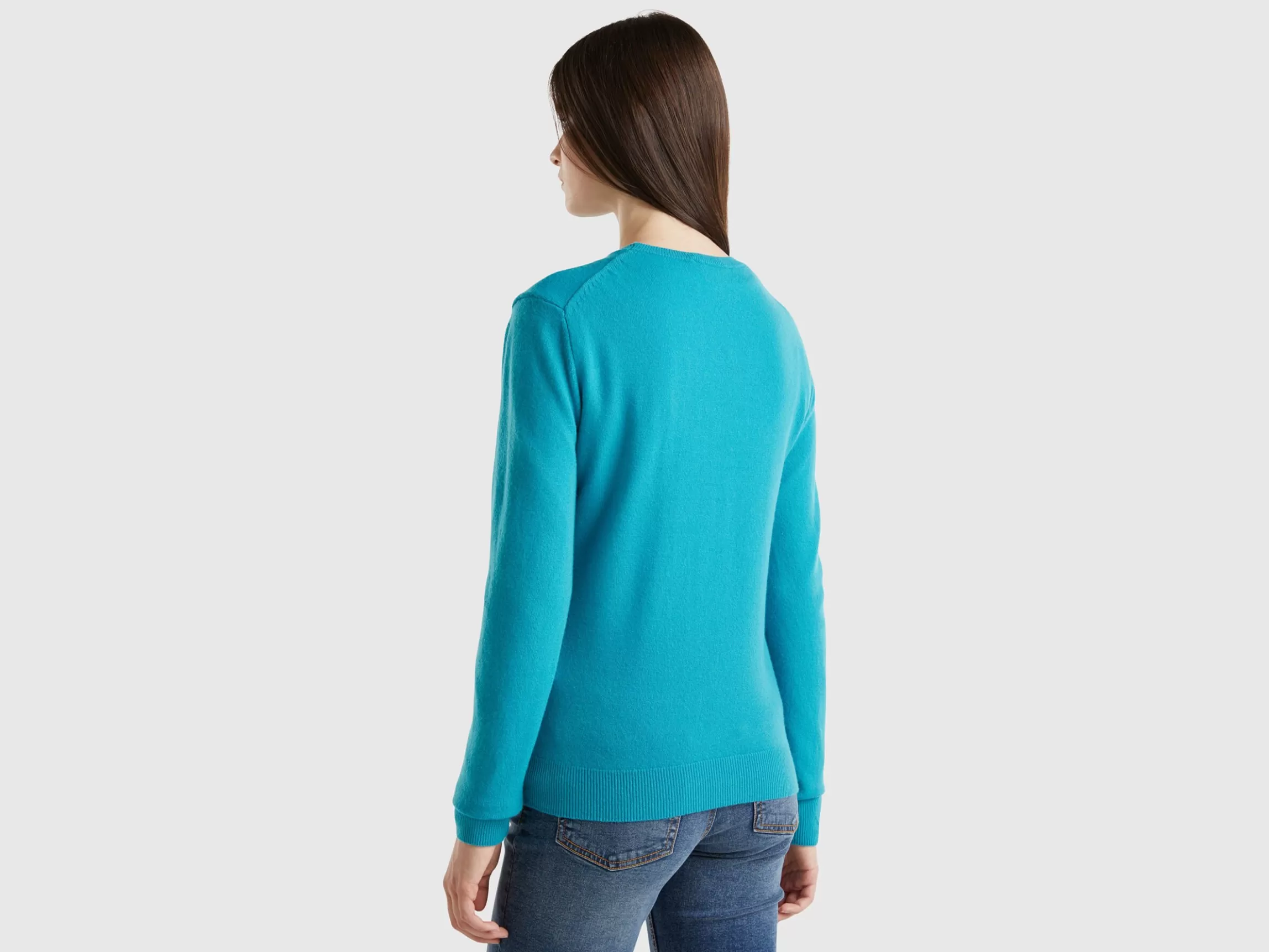 United Colors of Benetton crew neck sweater in pure Merino wool