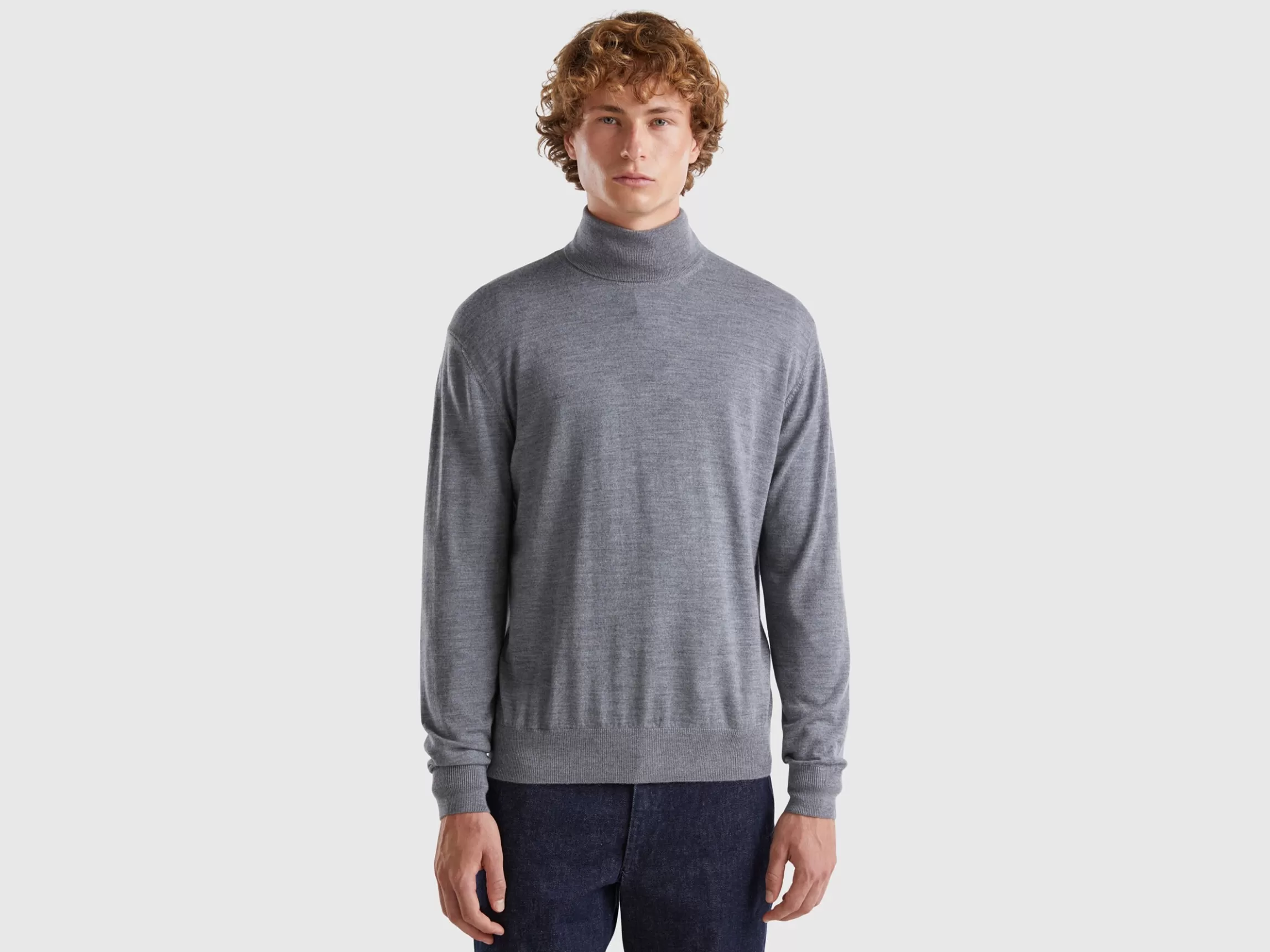 United Colors of Benetton Turtleneck in pure Merino wool