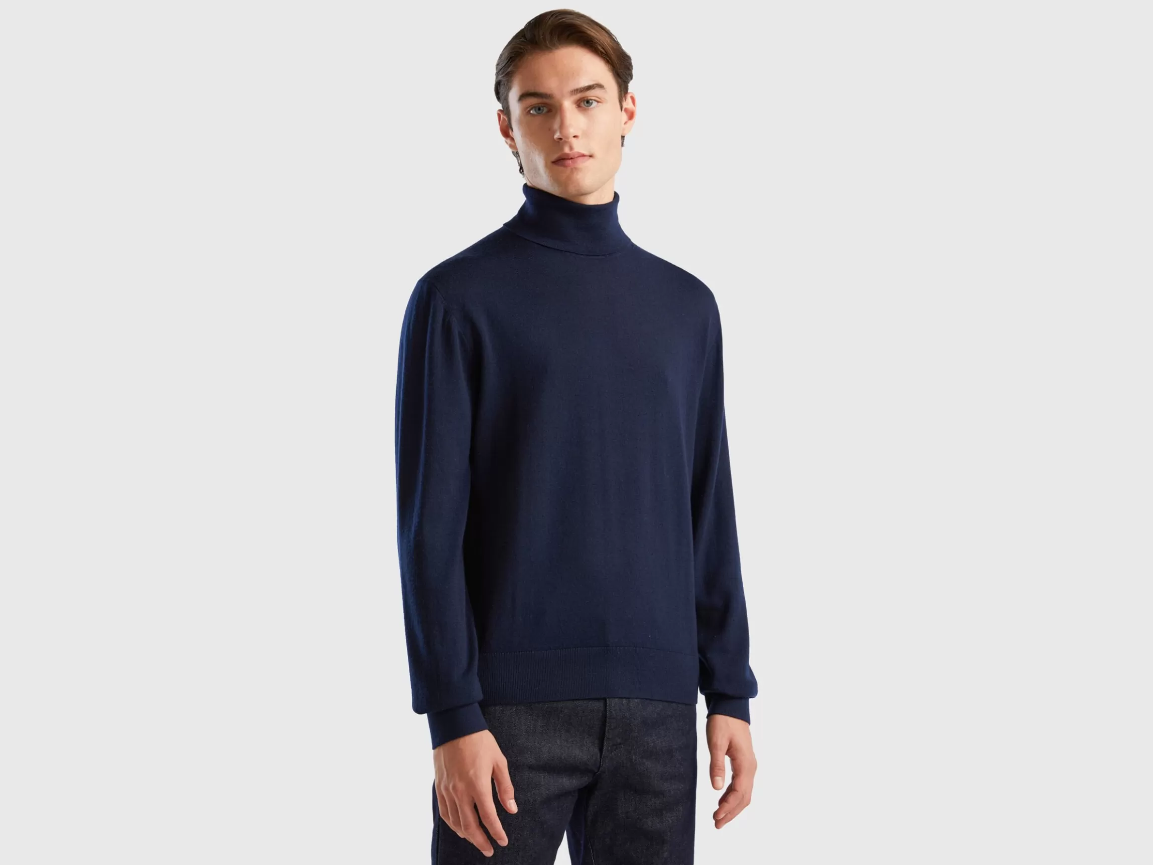 United Colors of Benetton Turtleneck in pure Merino wool