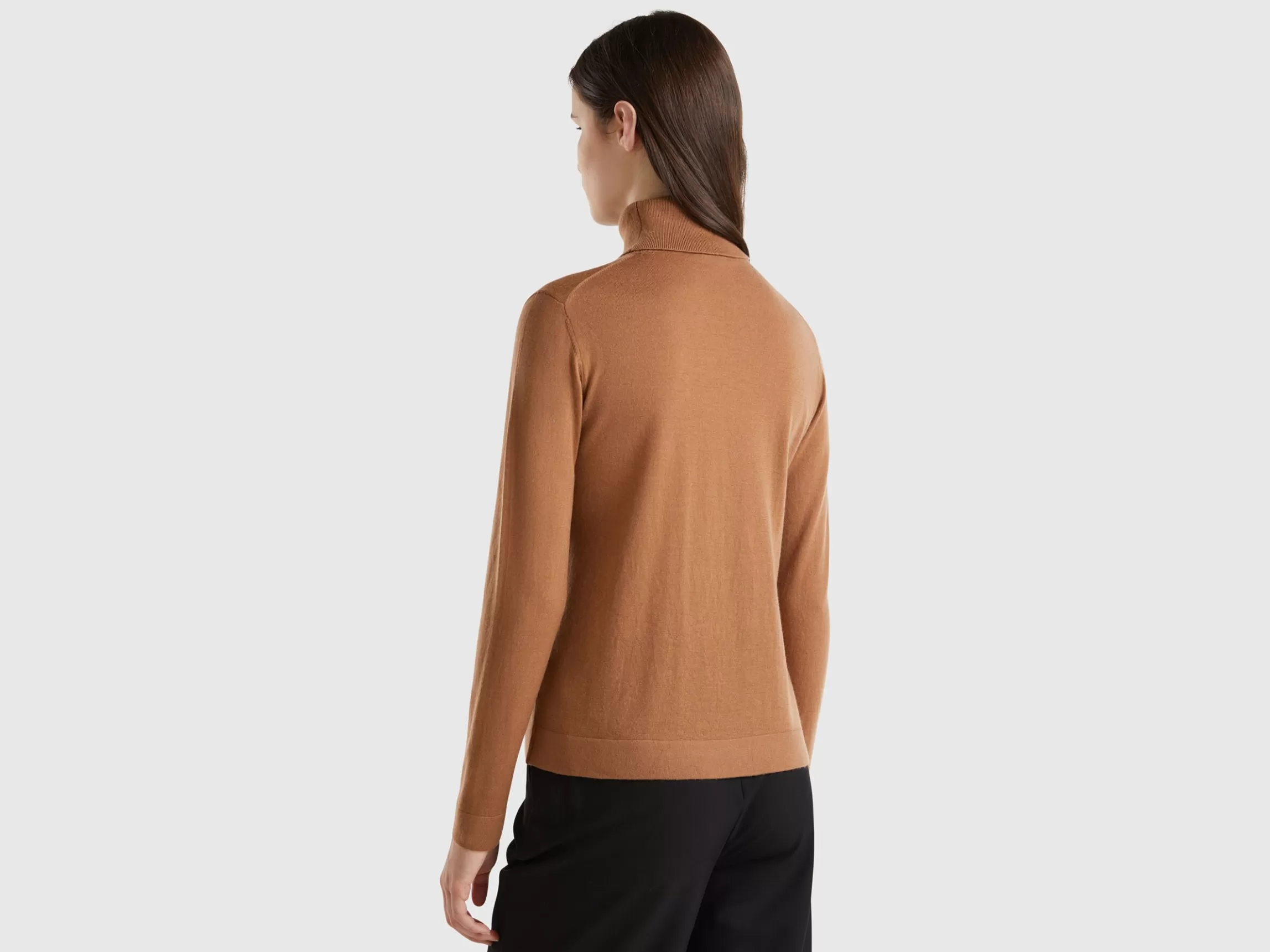 United Colors of Benetton Turtleneck in pure Merino wool