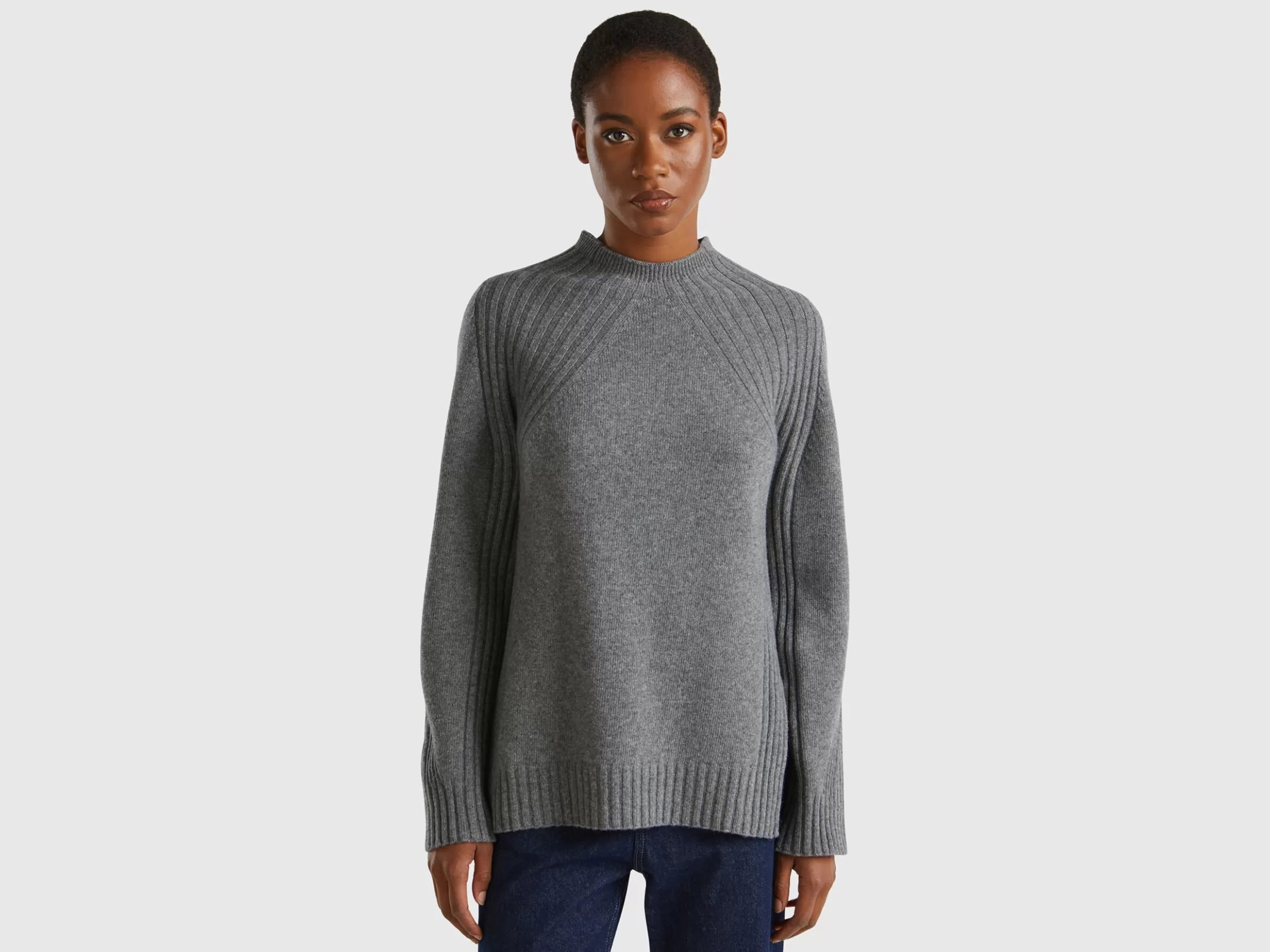 United Colors of Benetton Turtleneck sweater with slits