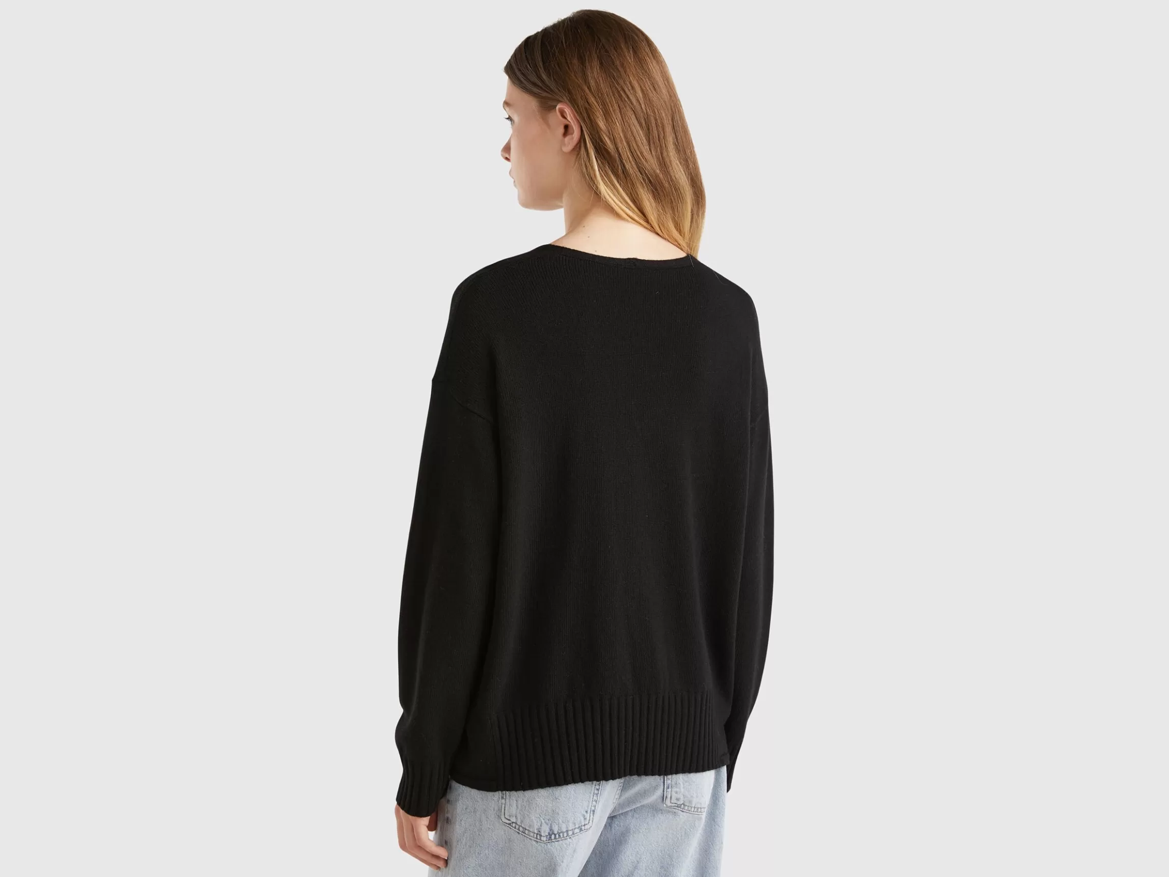 United Colors of Benetton V-neck sweater in wool blend