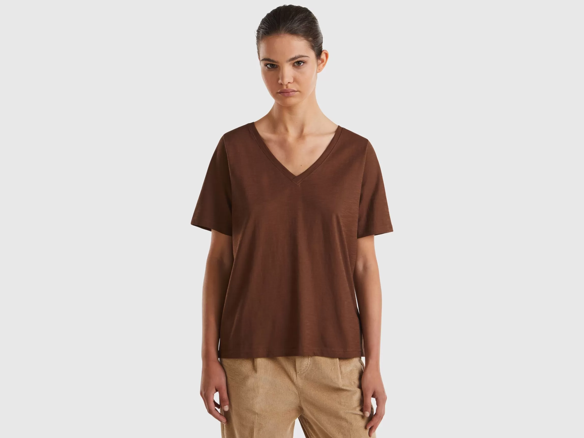 United Colors of Benetton V-neck t-shirt in slub cotton