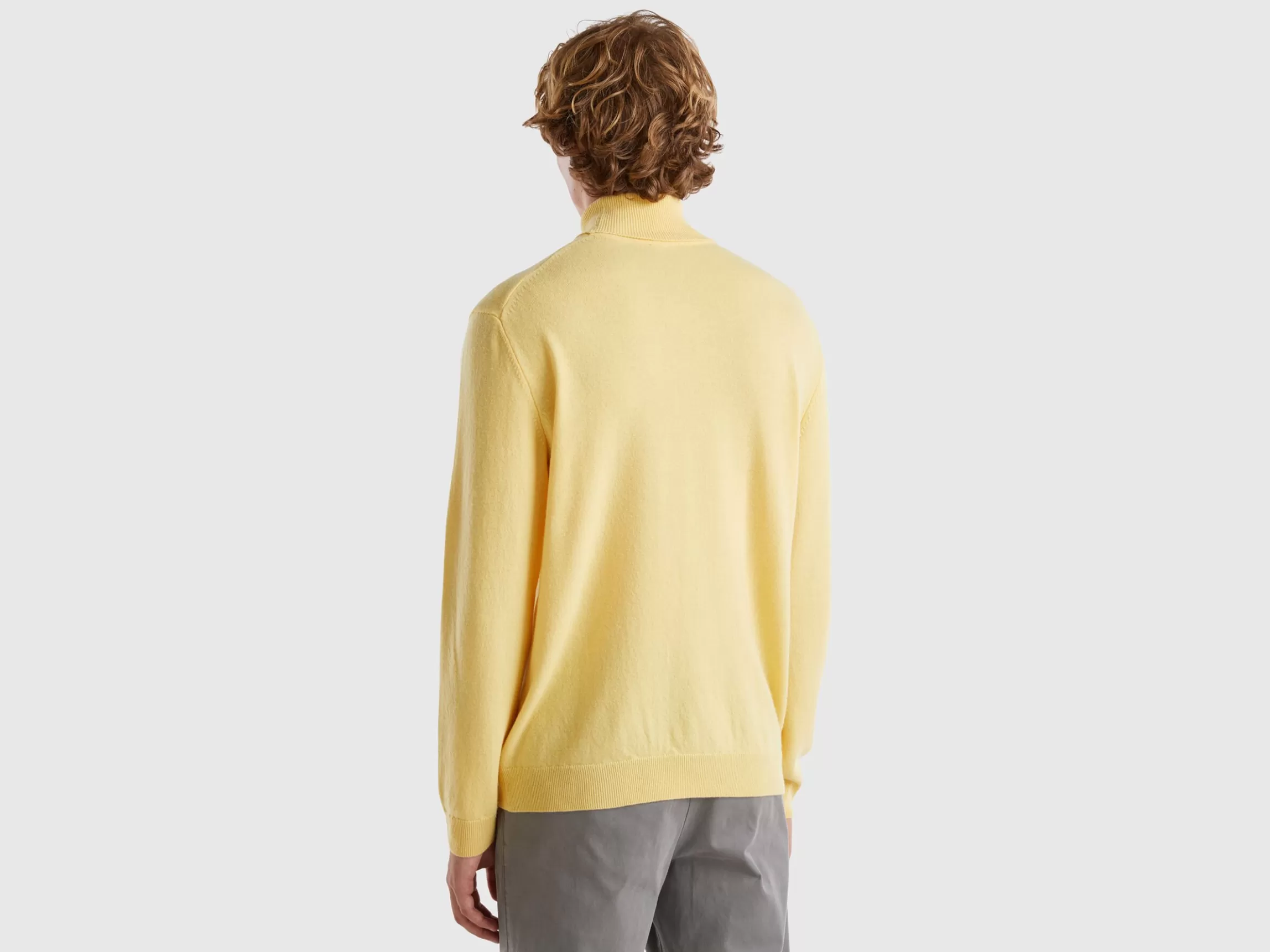 United Colors of Benetton turtleneck in pure Merino wool